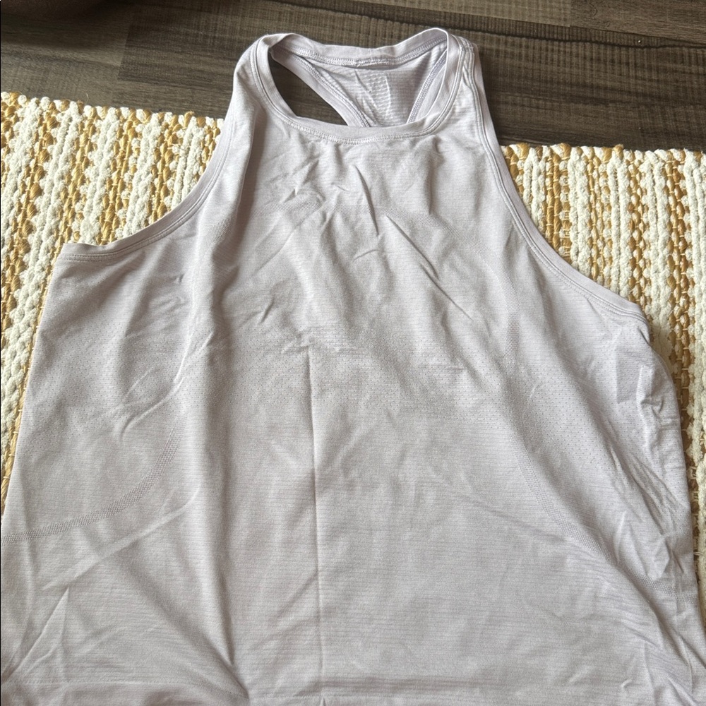 Lululemon swiftly high neck sz 14 faint Lavendar